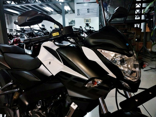 Bajaj Rouser 200 Ns 0km 2021 Ahora 12 Cuotas Sin Interés