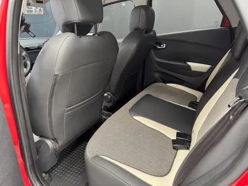 Renault Captur 2.0 Intens Automática