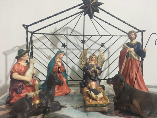 Nacimiento O Pesebre De Porcelana 8pza De 15cm Aprx Importad