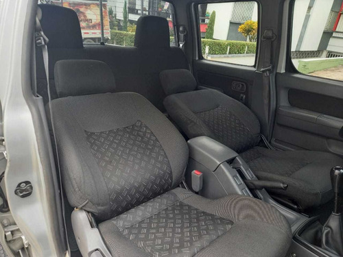 Nissan Frontier 2.5 Ax