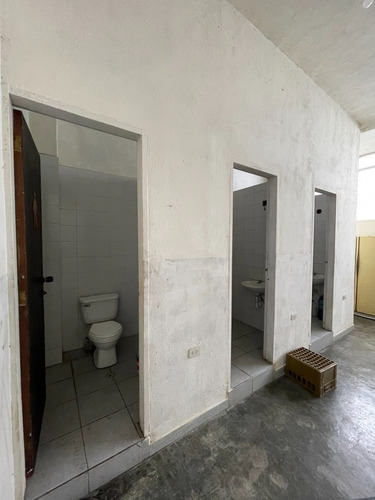 Venta De Edificio En El Junquito Km 15, Municipio Libertador