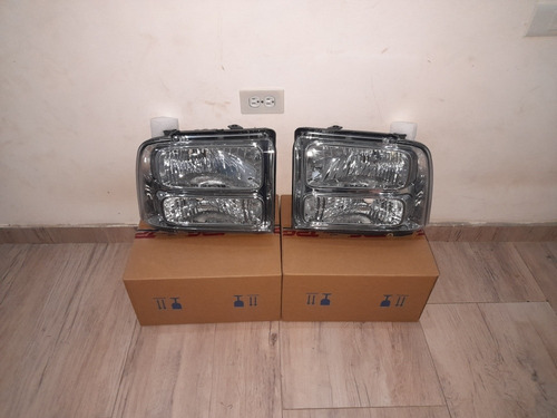 Imagen 4 de 4 de Faros De Ford Triton 2006 2007 2008 2009 2010