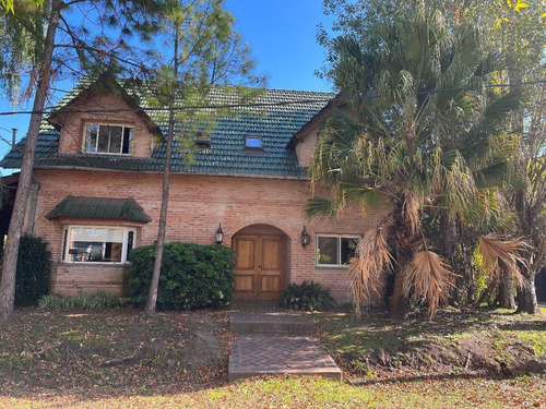 Imagen 3 de 13 de Venta Casa En Barrio Privado Altos Del Sol | Ituzaingo No