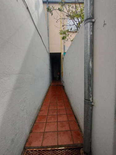 Imagen 4 de 25 de Ph En Venta - 2 Dormitorios 1baño -74mts2 - La Plata