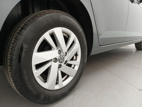 Volkswagen Polo 1.0 MPI MANUAL