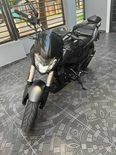 Imagen 2 de 9 de Bajaj Dominar 400 Ug