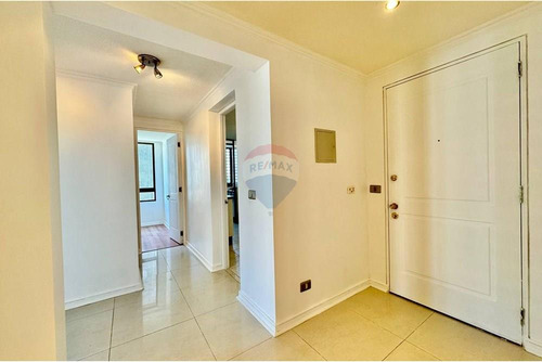 Excelente Departamento Con Vista Despejada 4d + 3b