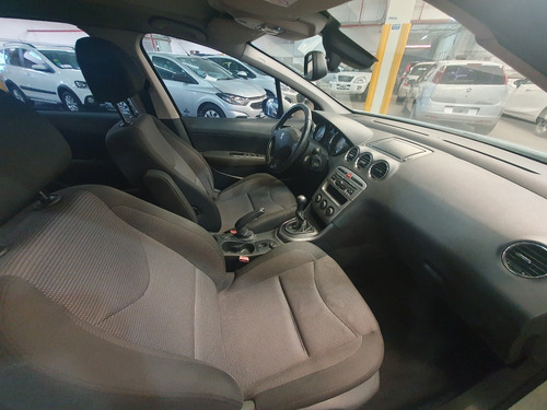 Imagen 12 de 15 de Peugeot 308 Allure 1.6 Nafta Manual 5 Puertas 2015 Vl