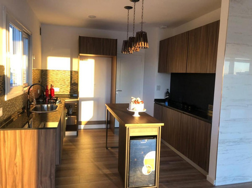 Imagen 6 de 28 de Casa A Estrenar En Exclusivo Barrio Ceibos De Puertos Del Lago