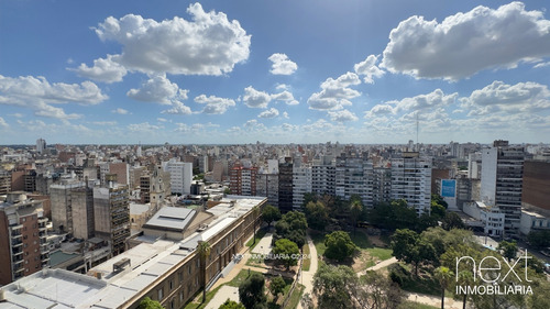 Oportununidad - Venta Amplio Departamento De 100m2 - 2 Dormitorios Mas Comodin Mas Cochera