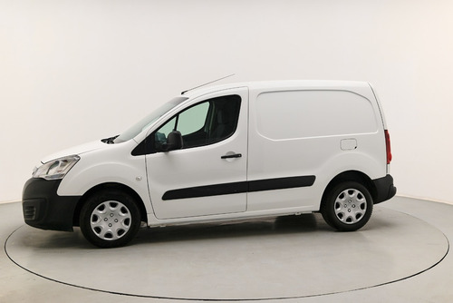 Imagen 2 de 16 de Peugeot Partner 1.6 B9 Corta