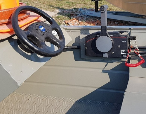 Imagen 16 de 19 de Lancha Canestrari Open 195 Yamaha 150hp 4t 2017 250hs