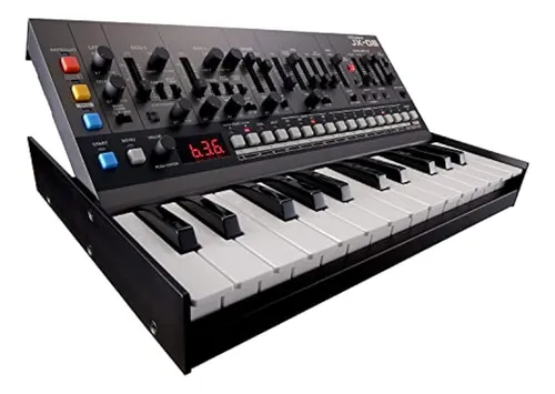 Sintetizador De Mesa Roland (jx-08)