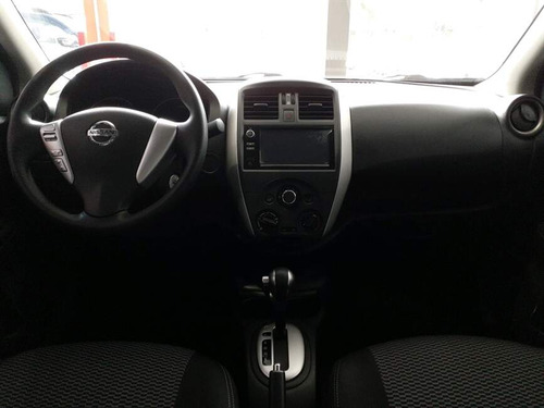Nissan Versa 1.6 16V FLEXSTART SV 4P XTRONIC