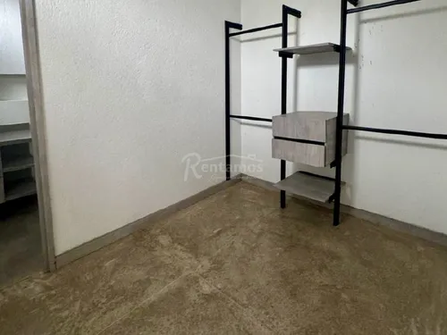 Casa En Venta En Loma Del Escobero. Cod V776075