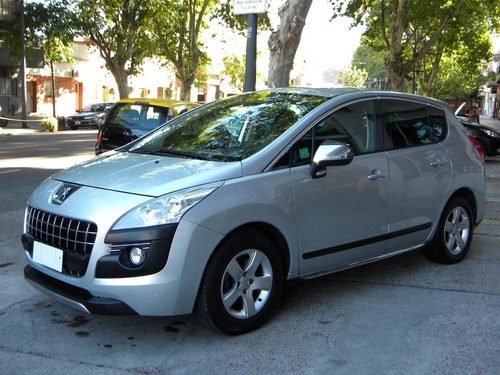 Peugeot 3008 1.6 Premium 2011