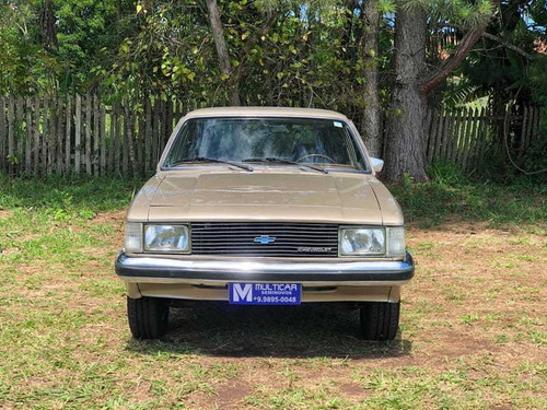 Chevrolet Caravan Comodoro 2.5 2p