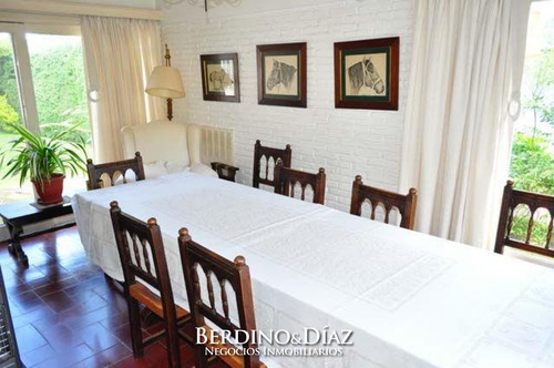 Oportunidad En Playa Mansa- Ref: 679