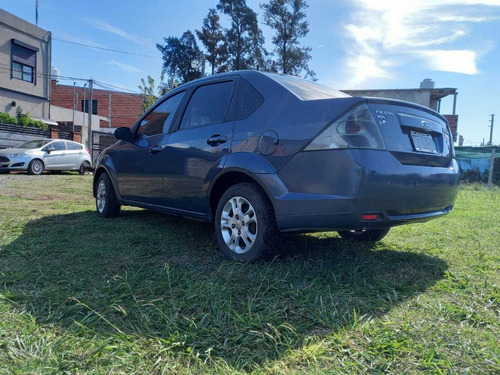 Imagen 13 de 15 de Ford Fiesta Max Edge Plus