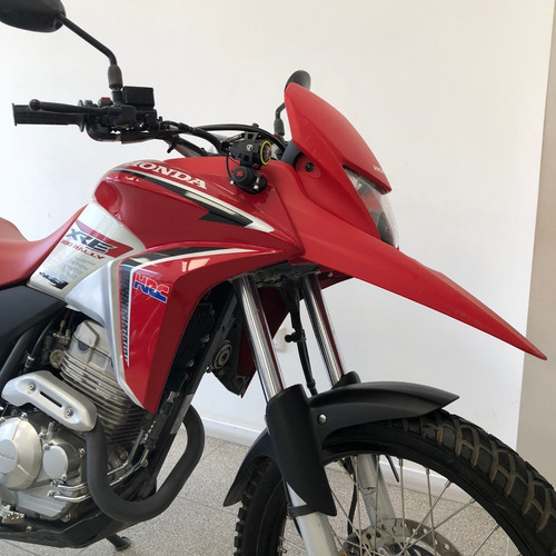 Imagen 2 de 18 de Honda Xre 300 Rally Usada