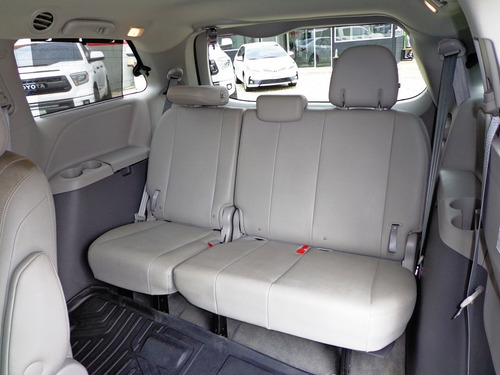 Imagen 11 de 14 de Toyota Sienna Xle 2016 4x2 Automático