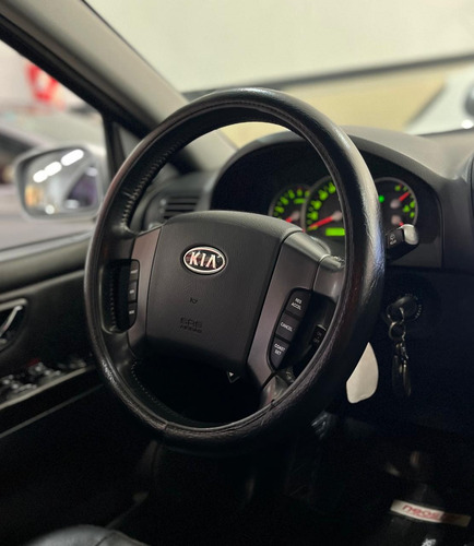 Kia Sorento 2.5 Crdi Ex 4x4 At 140cv