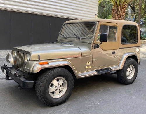 Imagen 1 de 15 de Jeep Wrangler Sahara