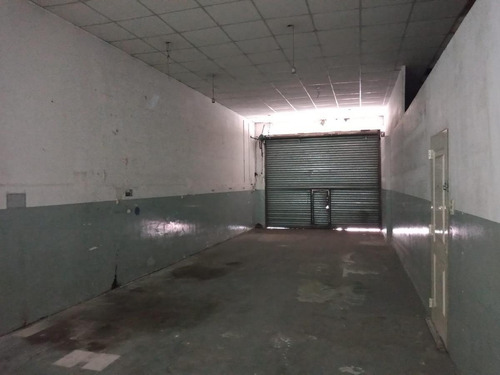 Imagen 2 de 6 de Local 4x27m² - Ramos Mejía