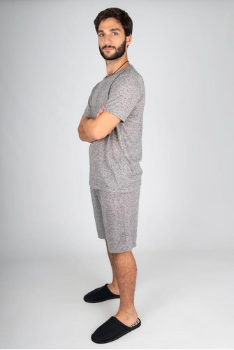 Imagen 2 de 2 de Pijama Hombre Jelue Conjunto Remera Y Short Kamal