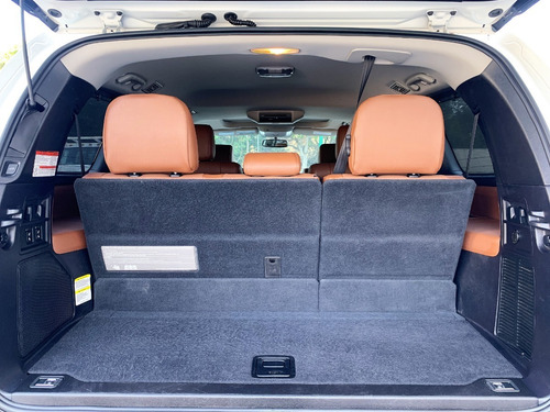 Imagen 12 de 15 de Toyota Sequoia Platinum 2019
