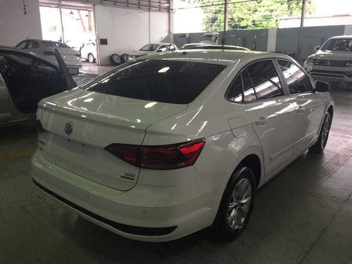 Volkswagen Virtus 1.6 Msi