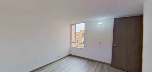 Apartamento Para Venta En Los Laureles (15913144230).