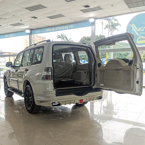Imagen 5 de 15 de Mitsubishi Pajero