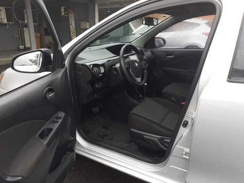 Toyota Etios 2018/2019 5h75