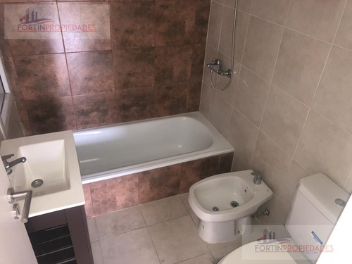 Imagen 7 de 7 de Departamento C/cochera 9 E/44 Y 45 - La Plata, Microcentro