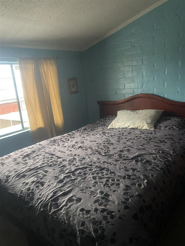 Casa En Venta De 3 Dorm. En Concón
