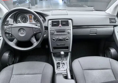 Mercedes-Benz Clase B B200 TURBO