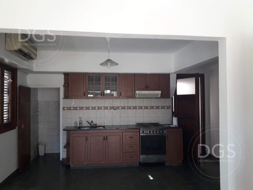 Imagen 3 de 9 de ¡oportunidad! Hermosa Casa En Banfield Este