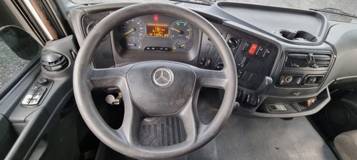 Imagem 16 de 19 de M.benz 2544 2015/15 6x2 512878km (2644, 2545) 2c43