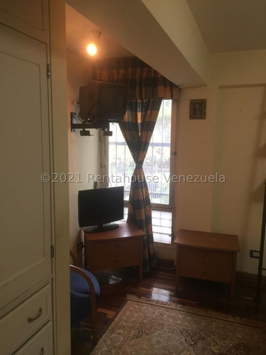 Imagen 10 de 20 de Apartamento En Venta En Cumbres De Curumo 21-22875 Gustavo Nieves 0412 6057058