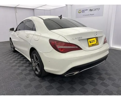 Mercedes-Benz Clase CLA 180 2017 1.6 Essential