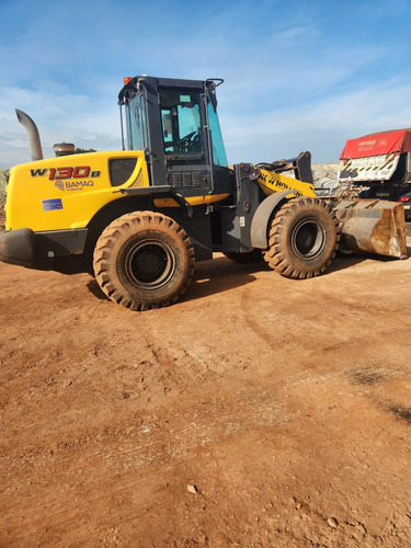 Pá Escavadeira W 130b New Holland - 2022