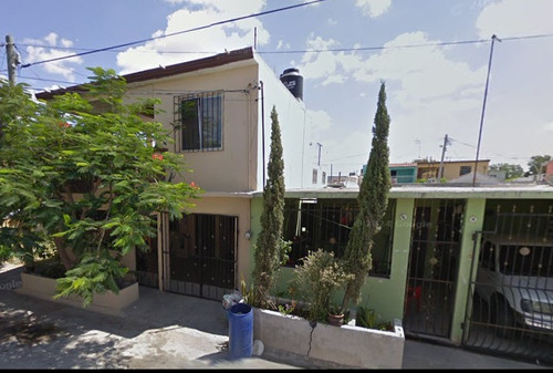 Casa En Remate Ubicada En Aurora, Nuevo Amanecer, Heroica Matamoros, Tamps. Sk04