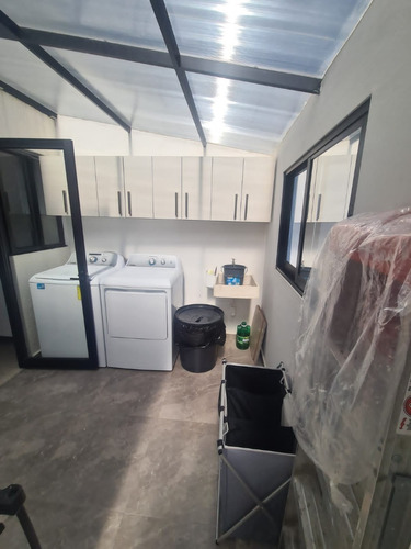 Imagen 7 de 20 de Casa En Venta. Zibata 3 Recamaras + Cuarto De Juegos Roof Garden .