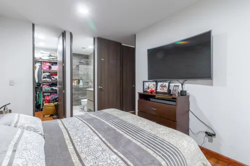 Apartamento En Arriendo En Ciudad Salitre Nor-oriental. Cod A9943
