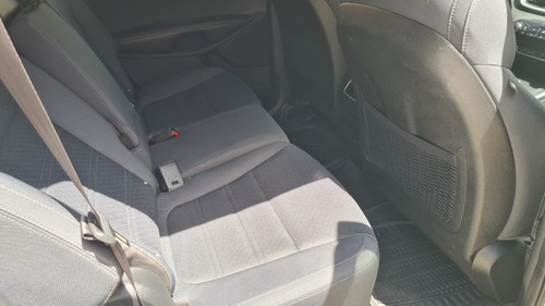 Imagen 8 de 14 de Kia Sorento 2017 2.4 Lx At