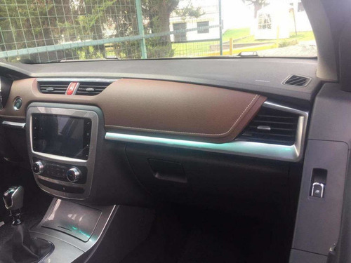 Jac T8 Luxury 4x2