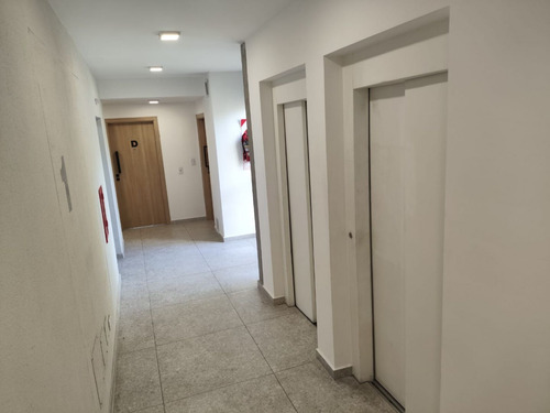 Venta Depto 3amb De 76m2, Oportunidad!