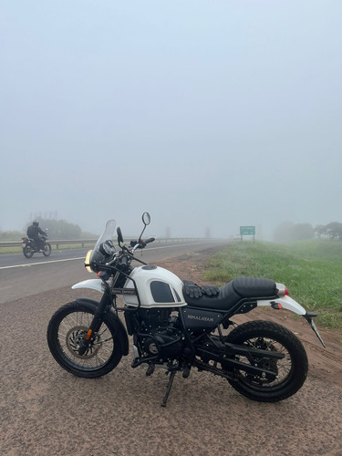 Ipecável! Royal Enfield Himalayan 411 2021