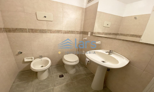 Imagen 10 de 13 de Apartamento En Alquiler / Cordón - Inmobiliaria Lars